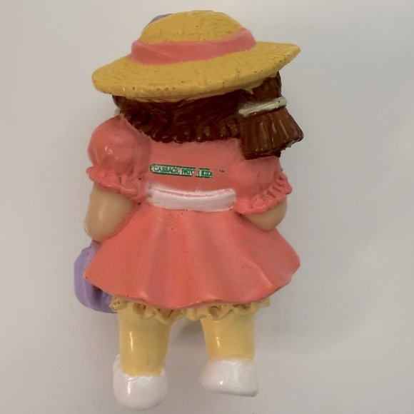 2.5” Cabbage Patch Kids Girl Figure Watering Flowers CPK - Picture 3 of 4